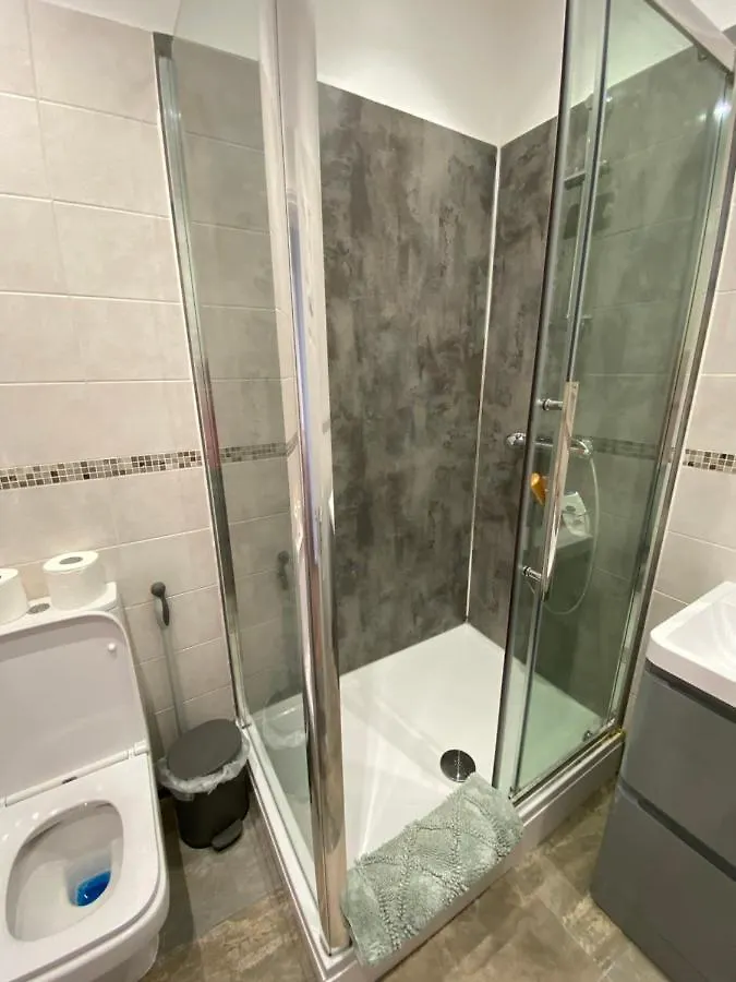 Apartment Seaside Rentals Bournemouth Centre - Large 3Br, Wifi, Beach 8 Min Walk